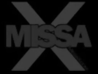 Missax.com - deja vu - menyelinap mengintip