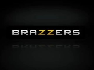 Brazzers - trágár masszőr - giselle leon és számla bailey - csinál ön nuru