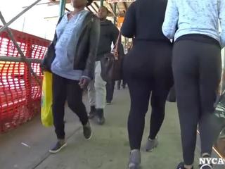 Jiggly Ass in Spandex