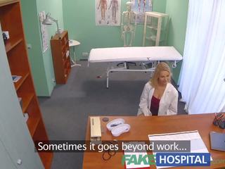 Fakehospital naujas seselė trunka dvigubai nuleidimas nuo lascivious daktaras